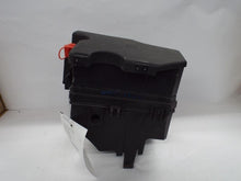 Load image into Gallery viewer, Fuse Box Buick Lucerne 2011 - MRK444705
