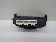 Load image into Gallery viewer, Temperature Controls Buick Lucerne 2011 - MRK444706
