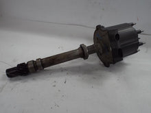 Load image into Gallery viewer, DISTRIBUTOR Camaro Caprice Chevy Pickup 87 88 89 90 - MRK451302
