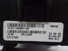 Load image into Gallery viewer, Fuse Box  FORD F150 PICKUP 2008 - MRK451552
