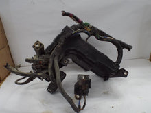 Load image into Gallery viewer, FUSE BOX Toyota Tundra 2005 05 2006 06 - MRK451605
