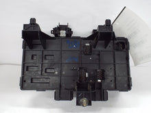 Load image into Gallery viewer, Fuse Box  FORD F150 PICKUP 2004 - MRK451844
