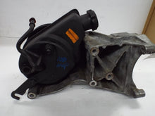 Load image into Gallery viewer, Power Steering Pump  SIERRA 1500 PICKUP 2006 - MRK451869
