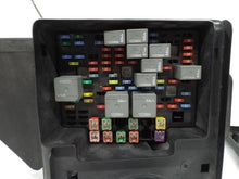 Load image into Gallery viewer, Fuse Box  SIERRA 1500 PICKUP 2006 - MRK451871
