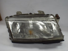 Load image into Gallery viewer, HEADLIGHT LAMP ASSEMBLY Saab 9-3 99 00 01 02 03 Right - MRK452053
