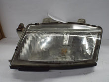 Load image into Gallery viewer, HEADLIGHT LAMP ASSEMBLY Saab 9-3 99 00 01 02 03 Left - MRK452054
