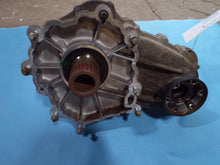 Load image into Gallery viewer, TRANSFER CASE Durango Grand Cherokee 2011 11 2012 12 2013 13 - MRK452224
