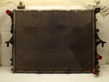 Load image into Gallery viewer, RADIATOR Audi Q7 2007 07 2008 08 2009 09 2010 10 - MRK452292
