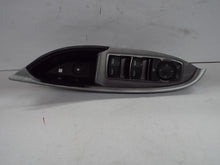 Load image into Gallery viewer, Window Switch Chevrolet Malibu 2016 - MRK452330
