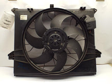 Load image into Gallery viewer, RADIATOR FAN ASSEMBLY ML320 ML350 ML450 R320 2006 06 07 08 09 10 - 13 - MRK452385
