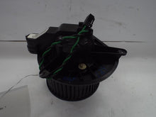 Load image into Gallery viewer, Windshield Wiper Motor  GRAND CHEROKEE 2010 - MRK452474

