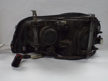 Load image into Gallery viewer, HEADLIGHT LAMP ASSEMBLY Volvo XC90 2003-2014 Right - MRK452570
