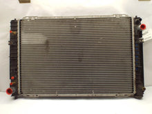Load image into Gallery viewer, RADIATOR Mariner Tribute Escape 2001 01 2002 02 2003 03 2004 04 05 06 07 Auto - MRK452609
