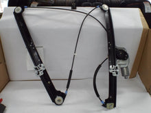 Load image into Gallery viewer, FRONT WINDOW REGULATOR BMW X5 2000 00 2001 01 02 03 04 05 06 Right - MRK452933
