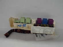 Load image into Gallery viewer, FUSE BOX BMW X5 00 01 02 03 04 05 06 - MRK452993
