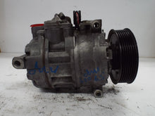 Load image into Gallery viewer, AC COMPRESSOR Audi A8 Phaeton 2003 03 2004 04 2005 05 2006 06 - MRK453267
