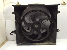 Load image into Gallery viewer, RADIATOR FAN ASSEMBLY Grand Cherokee 2002 02 2003 03 2004 04 4.0L - MRK453313
