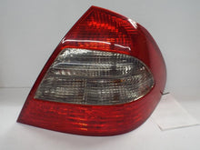 Load image into Gallery viewer, TAIL LIGHT LAMP ASSEMBLY E350 E550 E280 E300 E320 E63 07-09 Right - MRK453327
