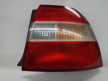 Load image into Gallery viewer, TAIL LIGHT LAMP ASSEMBLY Honda Accord 1994 94 1995 95 Right - MRK453428

