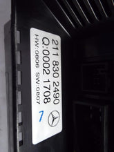 Load image into Gallery viewer, FRONT TEMPERATURE CONTROLS E280 E300 E320 E350 E550 E63 07 08 - MRK453456
