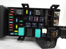 Load image into Gallery viewer, FUSE BOX Honda Accord 2003 03 2004 04 2005 05 2006 06 2007 07 - MRK453798

