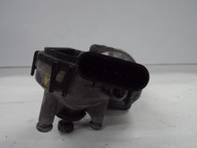 Load image into Gallery viewer, WINDSHIELD WIPER MOTOR 1500 Pickup 2500 Pickup 3500 Pickup 09-15 - MRK453888
