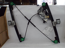 Load image into Gallery viewer, Front Window Regulator Cadillac SRX 2009 - MRK453910
