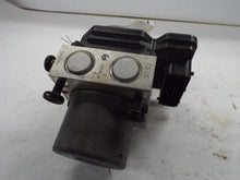 Load image into Gallery viewer, ABS ANTI-LOCK BRAKE PUMP Kia Soul 2012 12 2013 13 - MRK453964
