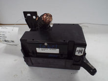 Load image into Gallery viewer, Fuse Box Kia Soul 2013 - MRK453975
