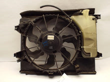 Load image into Gallery viewer, RADIATOR FAN ASSEMBLY Kia Soul 2012 12 2013 13 - MRK453976
