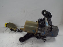 Load image into Gallery viewer, Power Steering Pump Mazda 5 2013 - MRK454069
