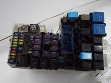 Load image into Gallery viewer, Fuse Box Mazda 5 2013 - MRK454081
