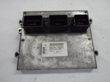 Load image into Gallery viewer, ECU ECM COMPUTER Ford Expedition 2005 05 - MRK454213
