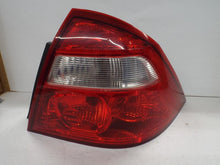 Load image into Gallery viewer, TAIL LIGHT LAMP ASSEMBLY Ford Five Hundred 05 06 07 Right - MRK454286
