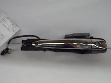 Load image into Gallery viewer, Exterior Door Handle Nissan Sentra 2017 - MRK454312
