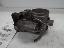 Load image into Gallery viewer, THROTTLE BODY Vw Beetle Jetta Rabbit 05 - 07 - MRK454426

