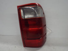 Load image into Gallery viewer, TAIL LIGHT LAMP ASSEMBLY Ford Ranger 01 02 03 04 05 Right - MRK454561
