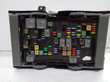 Load image into Gallery viewer, Fuse Box  SIERRA 1500 PICKUP 2008 - MRK454665
