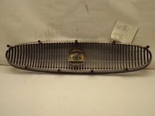 Load image into Gallery viewer, GRILLE Buick Lesabre 00 01 02 03 04 05 - MRK454708

