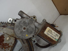 Load image into Gallery viewer, POWER WINDOW MOTOR F250 F50 F150 F450 Bronco 1992 92 1993 93 94 95 Right - MRK454759
