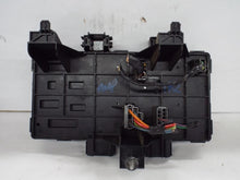 Load image into Gallery viewer, Fuse Box  FORD F150 PICKUP 2006 - MRK454808
