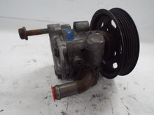 Load image into Gallery viewer, POWER STEERING PUMP GOLF JETTA BEETLE 98 99 00 01 - 05 - MRK454827
