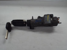 Load image into Gallery viewer, IGNITION SWITCH A4 A8 Beetle Golf Jetta 98 99 00 - 08 - MRK454836
