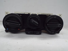 Load image into Gallery viewer, Temp Climate AC Heater Control Volkswagen Beetle 98 99 00 01 02 03 04 05 06 - 10 - MRK454837
