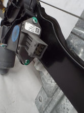 Load image into Gallery viewer, Front Window Regulator Buick Enclave 2011 - MRK454992
