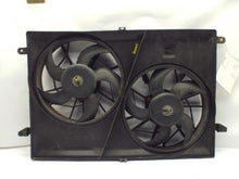Load image into Gallery viewer, RADIATOR FAN ASSEMBLY Traverse Outlook Acadia Enclave 2007 07 08 09 - 12 - MRK455006
