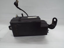 Load image into Gallery viewer, FUSE BOX Subaru Forester 2003 03 - MRK455038
