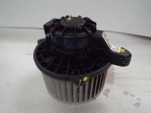 Load image into Gallery viewer, A/C HEATER BLOWER MOTOR Elantra Rondo 14 15 16 17 18 19 20 - MRK455183

