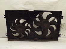 Load image into Gallery viewer, RADIATOR FAN ASSEMBLY Beetle 98 99 00 01 02 03 04 05 - MRK455194
