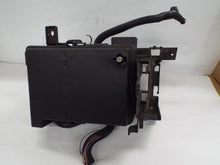 Load image into Gallery viewer, Fuse Box Chevrolet Cobalt 2007 - MRK455297
